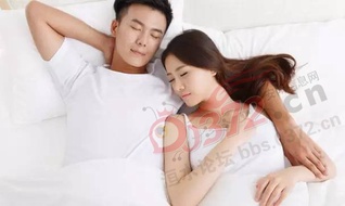 夫妻离婚，男的说：你不过是车子房子换来的！女的却说...